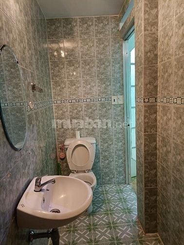 Cho nữ thuê phòng giá 2tr6,đt:12m2,  lh 0934182036 