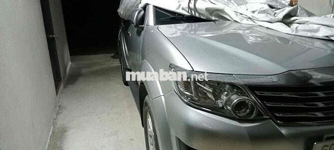 Toyota Fortuner 2014 - 125000 km