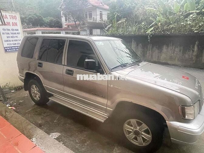 ISUZU Trooper sx 2003