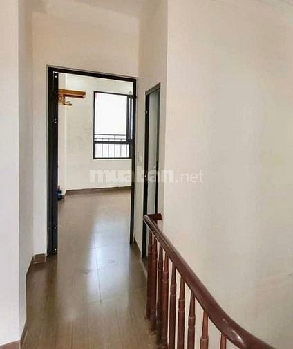 NHÀ DÂN XÂY 3 TẦNG TỔ 15 YÊN NGHĨA