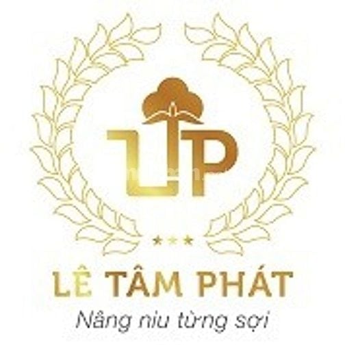Tài xế xe tải dấu C, biết lái xe nâng
