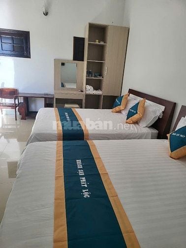 Cần bán khách sạn phát lộc ở trung tâm thị trấn Lương Sơn, Bắc Bình,