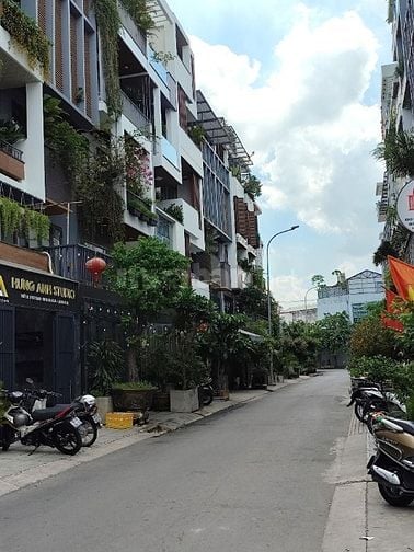 Cho thuê gấp NC nhà mới HXH Đỗ Thừa Tự,Tân Phú