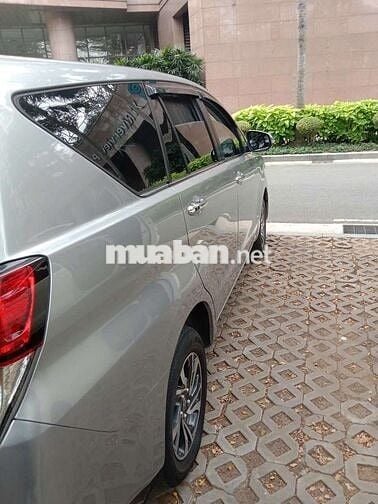 Toyota Innova 2022 G 2.0 AT - 71000 km