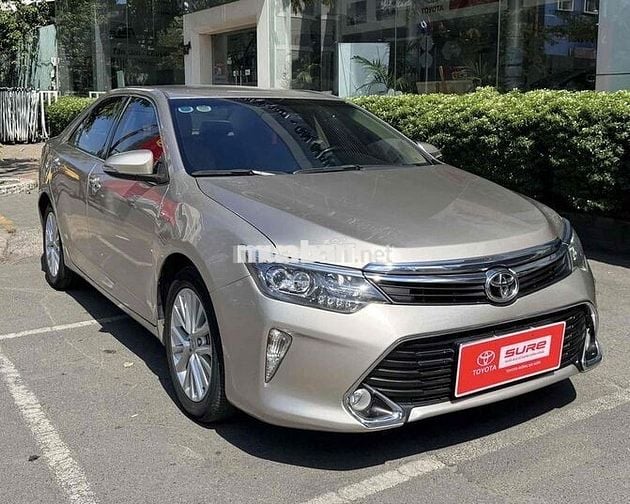 CAMRY 2.0E 2018 -Có hỗ trợ Bank- Giá còn giảm
