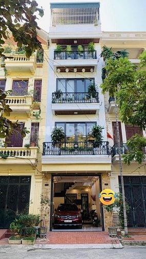 Mặt phố cổ Tuệ Tĩnh giá rẻ DT68m2 xây 4 tầng giá chỉ 23 tỷ