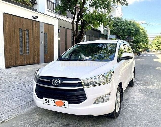 Toyota Innova 2019 E xe gia đình- chính chủ: 420tr