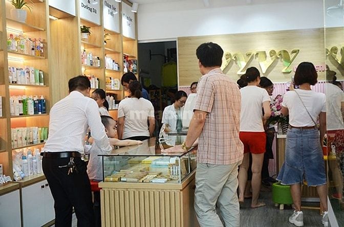 DỊP HÈ CẦN BỔ SUNG NHÂN VIÊN BÁN HÀNG TẠI SHOP 