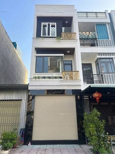 Nhà 1 trệt 2 lầu, phường Thuận Giao, Thuận An, BD, (sổ hoàn công) 