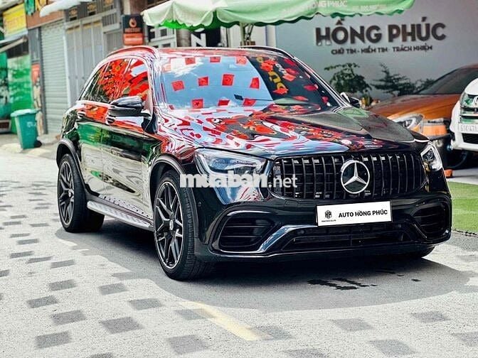 Mercedes Benz GLC 300 4matic up model 2020