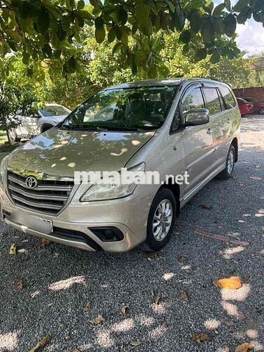 Toyota Innova 2014 E - 168000 km