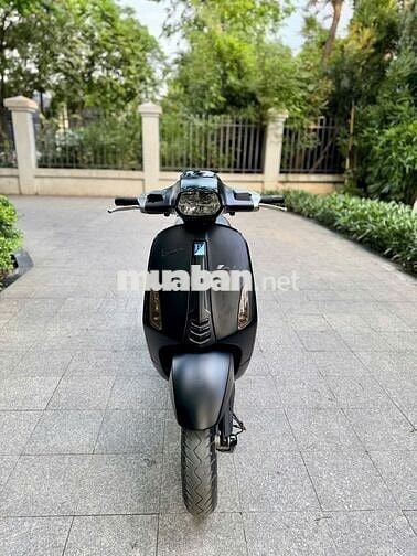 Vespa Sprint rút sẵn hồ sơ gốc 2016