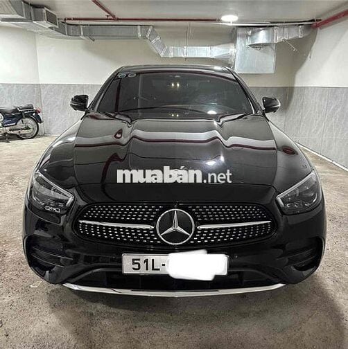 Mercedes Benz E Class 2022 E300 AMG - 37000 km