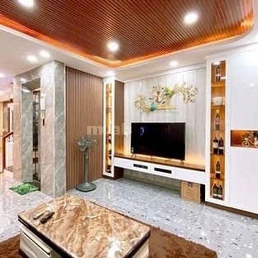 Nhà đẹp giá rẻ Q6, Hậu Giang 75m², 3PN, full công năng chỉ 2.73 tỷ
