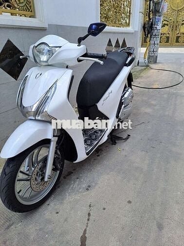 Can ban xe sh125 nhu hinh hoac giao luu xe khac
