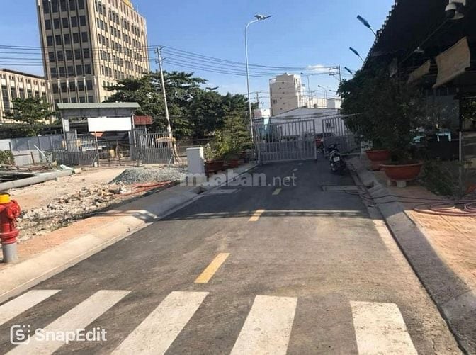 Vị trí vàng 80m2 giá 2ty690 ngay Lê Quý Đôn P6 Quận 3. Sổ hồng riêng
