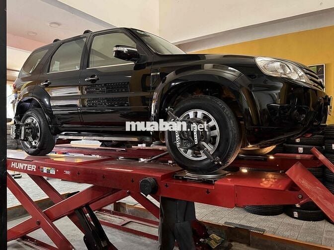 Ford Escape 2009 XLS 2.3L 4x2 AT - 120000 km