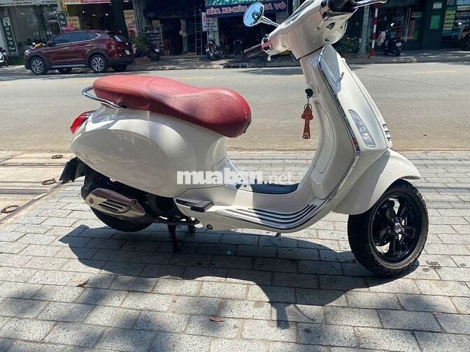 Vespa Primavera đời 2014