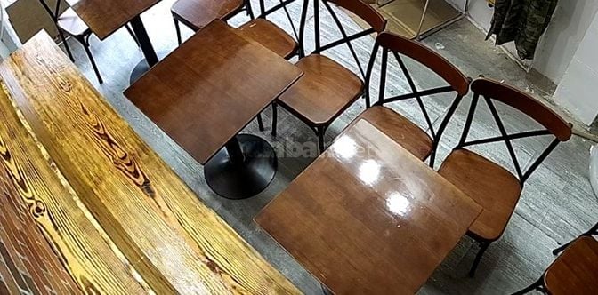 Tuyển 2 bạn nữ bán quán chay Quận 3