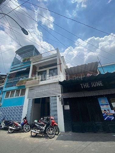 Cho thuê nhà 3 tầng hẻm 8m 220 Xô Viết Nghệ Tĩnh, ngay Chung Cư Mỹ Đức