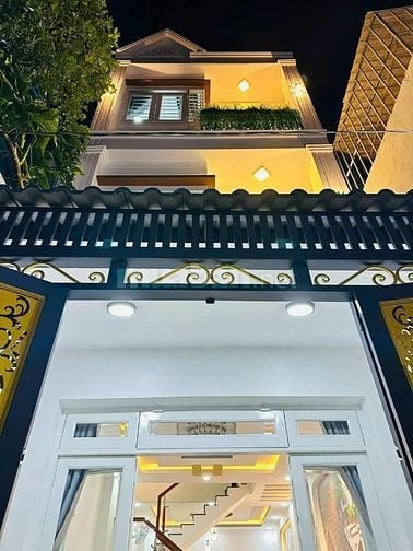 Bán gấp nhà hẻm 5m đường Nguyễn Đình Chiểu, Quận 3, sổ riêng,giá 5tỷ3
