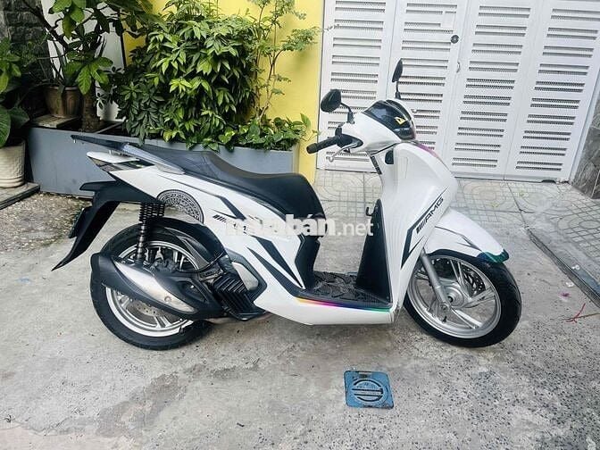 đổi xe nên cần bán