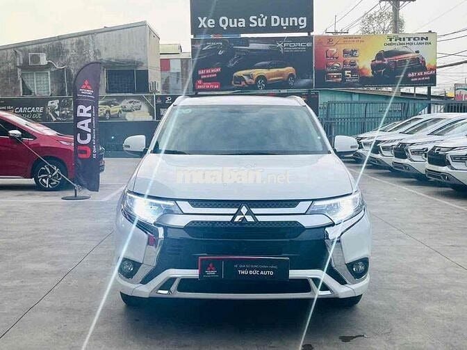 Mitsubishi Outlander 2023 2.0 CVT - 7000 km