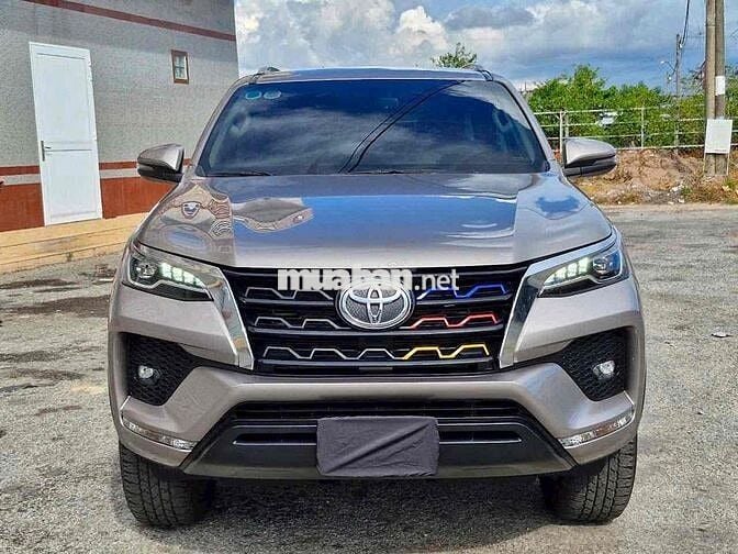 Toyota Fortuner 2023 2.4L 4x2 AT