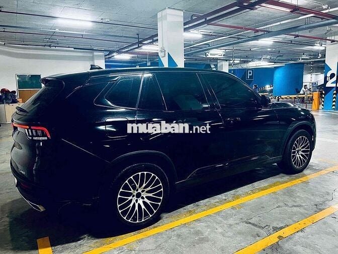 VinFast Lux SA2.0 2019 2.0 AT - 35000 km