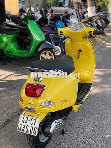 Xe Vespa LX 125