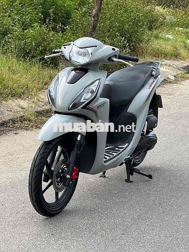 Vision 2024 bản thể thao mâm lớn odo 1 ngàn cây kh