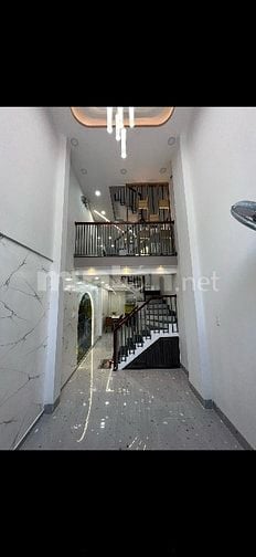 NHÀ BÁN SIÊU RẺ 4 LẦU ĐẦY ĐỦ NỘI THẤT