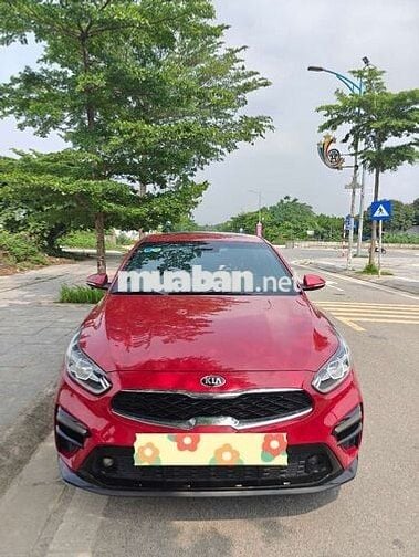 Kia Cerato 2021 2.0 AT PREMIUM - 46000 km
