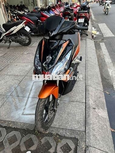 Air blade full Thái 2008 mới 90% biển số thành phố