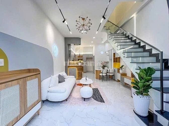 Nhà đang cho thuê đường Trần Thị Nơi, Q8. Gần công viên Tạ Quang Bửu 