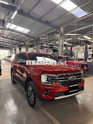 Ford Everest 2.0Titanium 4x2AT sx 2022 - 24000 km