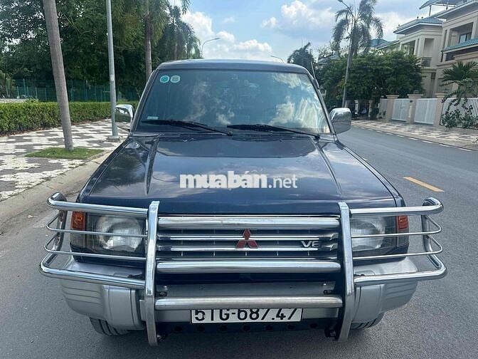 Mitsubishi pajero đời 2000 2 cầu hàng nhập