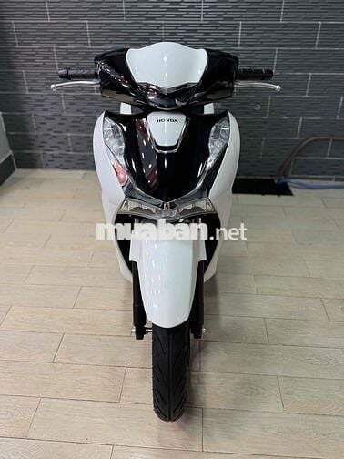 Honda SH150 abs Trắng Đen Sporty Mẫu 2024 Panda