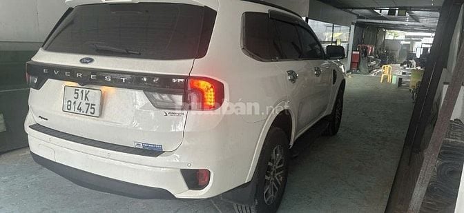 Bán nhanh xe Ford Everest T12/2023 bản 1 cầu