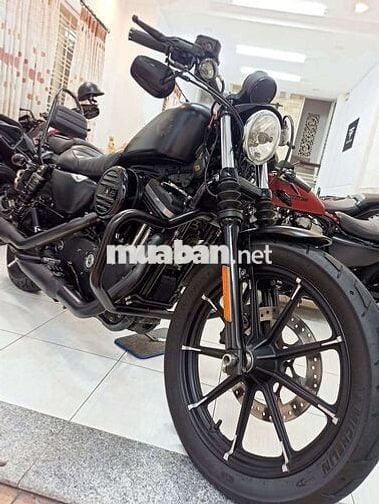 Harley Iron883 2020