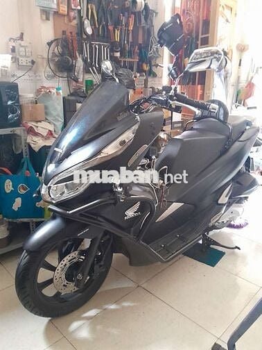 Cần bán xe Honda PCX 2020