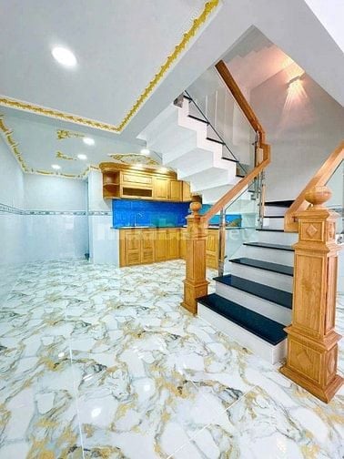 Chính chủ bán nhanh nhà gần công viên kênh nước đen 