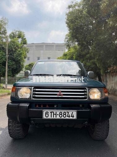 Mitsubishi Pajero 1998 2.4 - 160000 km