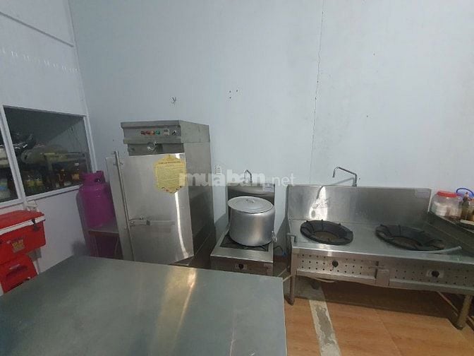 Nhà ăn Vĩnh Tân- Tân Uyêntuyển phụ bếp bao ăn ở