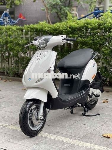 Piaggio Zip100 việt nam màu trắng thời trang!