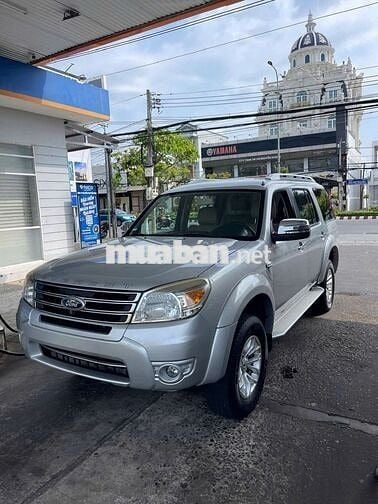 Ford Everest 2012 2.5L 4x2 MT - 130000 km