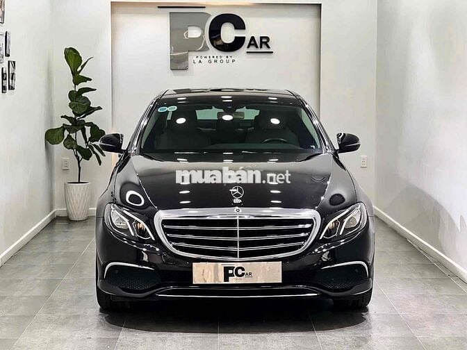 Mercedes Benz E Class 2018 E200 - 50000 km