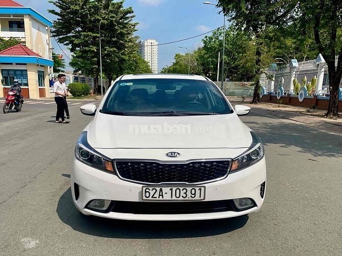 Kia Cerato 2018 2.0 AT Premium - 81000 km