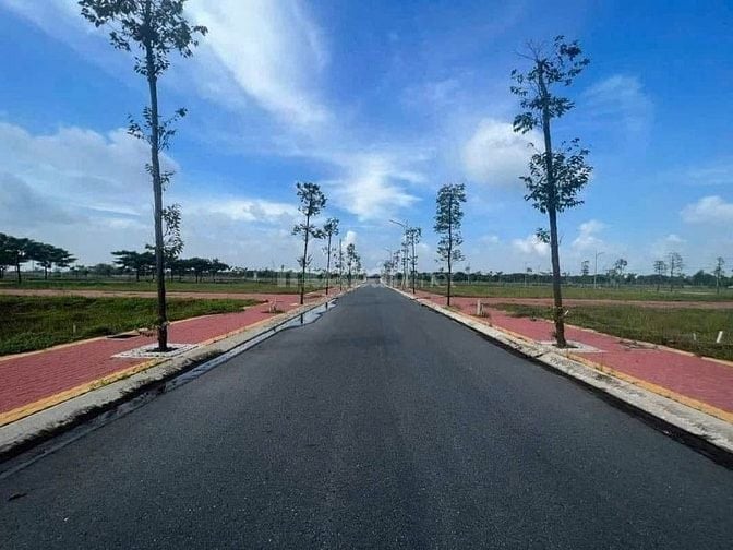 Chính chủ cần bán 1 lô đất thị trấn Thủ Thừa, Long An