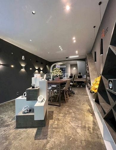 Mặt Tiền Nguyễn Văn Trỗi 100m2 4x22m Gần Hoàng Văn Thụ - SÂn Bay